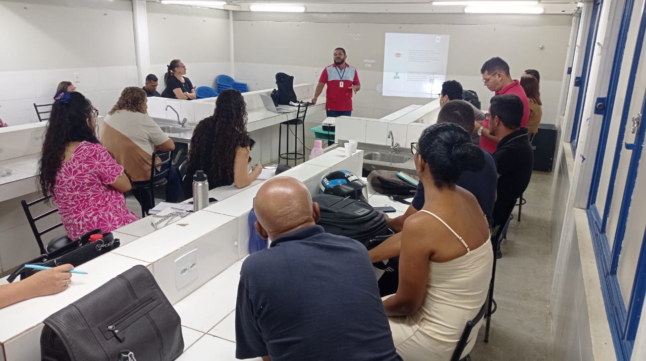 Formação continuada em Ciências da Natureza destaca práticas científicas na rede municipal de ensino de Juazeiro