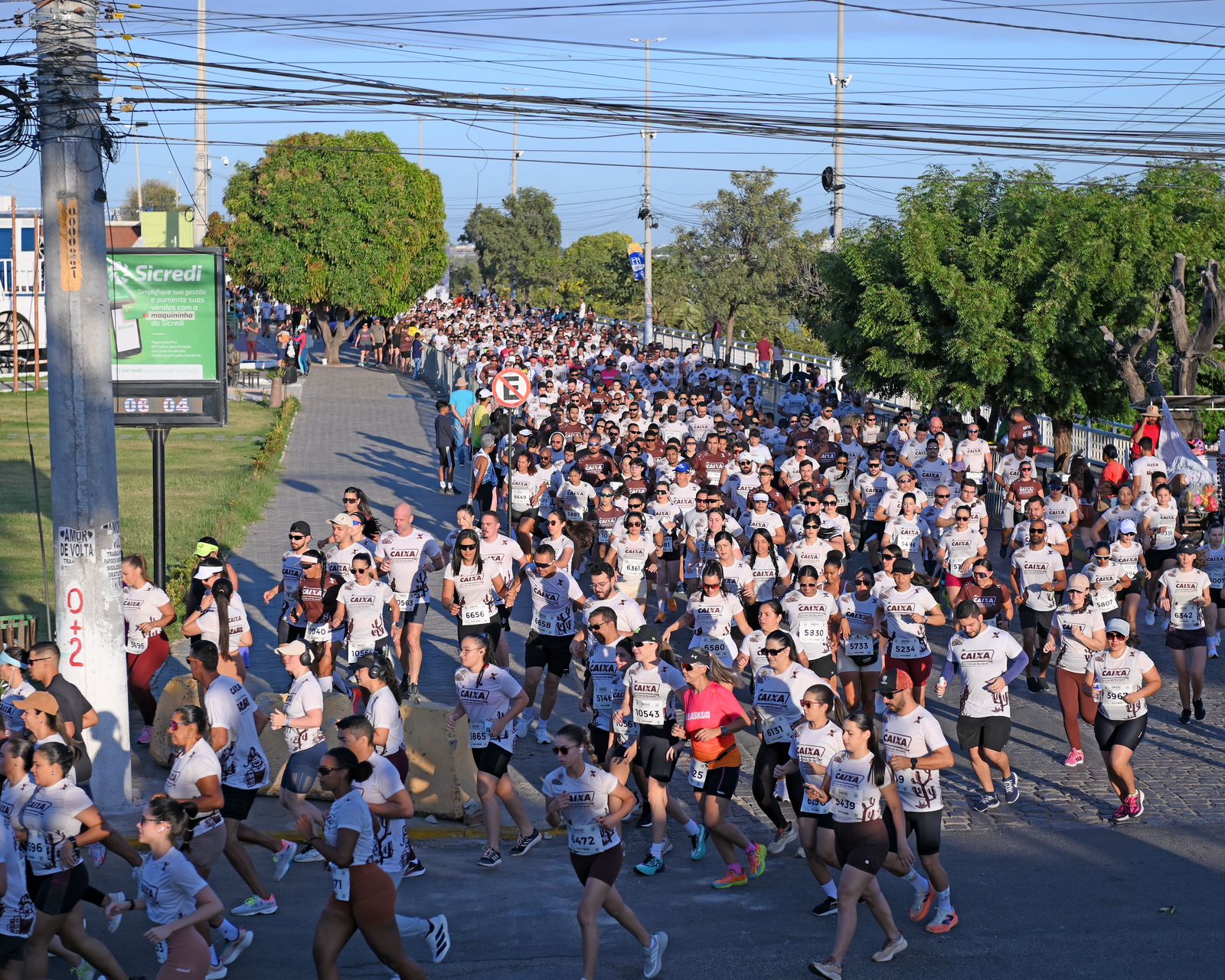 Mais de 3.300 atletas participam da maior corrida de rua do Vale do São Francisco: emoção, superação e solidariedade marcam o Circuito Caixa em Juazeiro