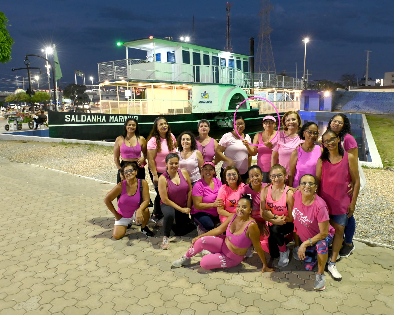 Ritmo, cuidado e prevenção marcam ação do Outubro Rosa na Academia da Saúde da Orla II de Juazeiro