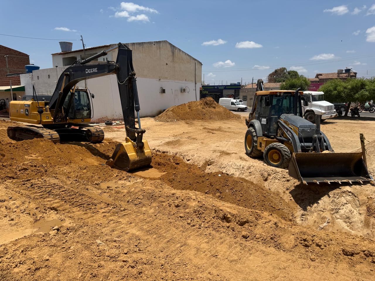 ProJua: Obra avança e prepara a Avenida Ozelina Dias no bairro Maria Goretti para a nova fase de infraestrutura em Juazeiro