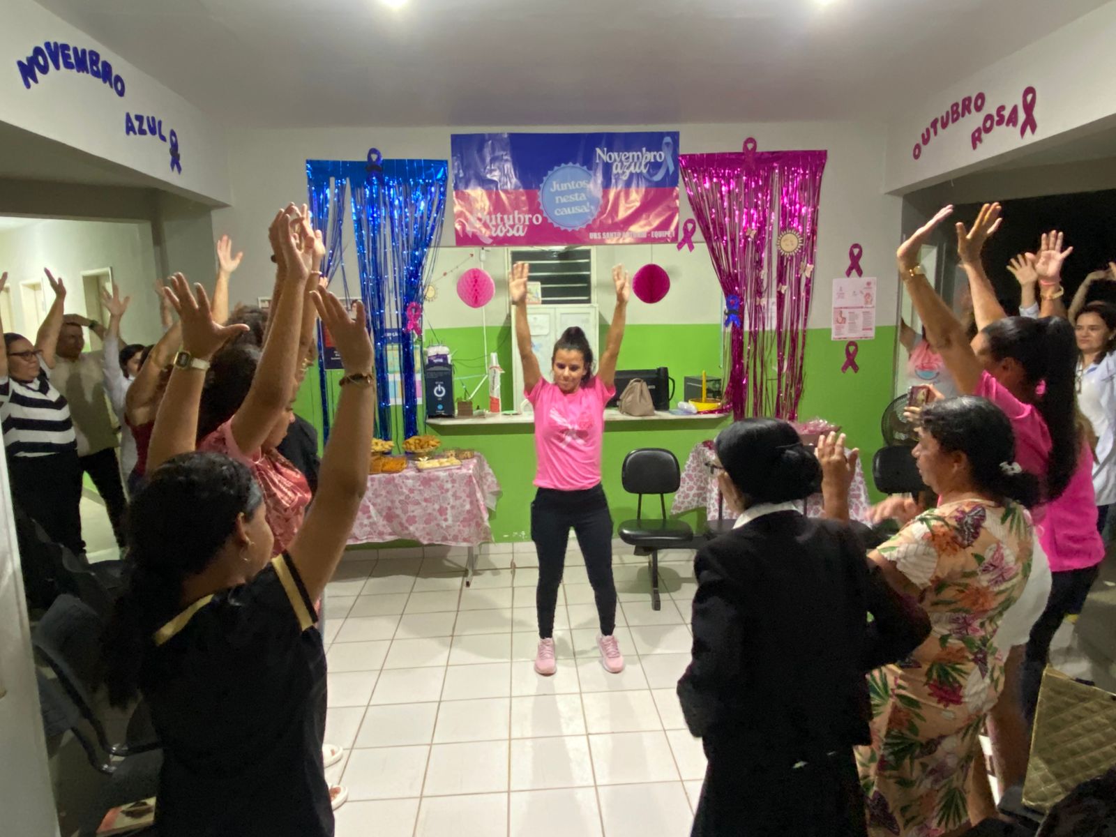 Sesau realiza atendimento noturno na UBS do Santo Antônio em alusão à campanha Outubro Rosa em Juazeiro