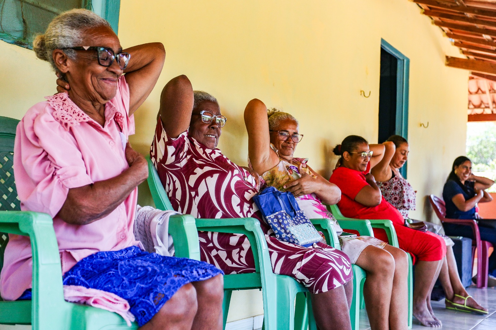 “Fiquei muito satisfeita e já marquei minha mamografia”, diz moradora da Ilha de Nossa Senhora após ação da Caravana do Cuidado em alusão ao Outubro Rosa