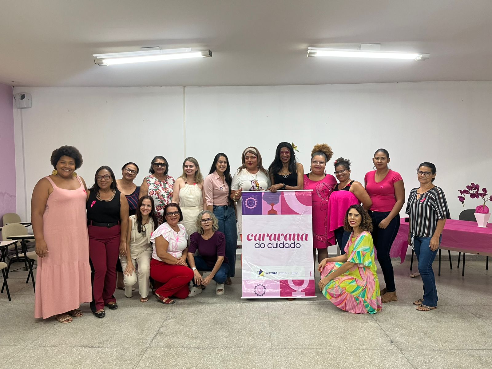 “É muito importante vir em busca de informação, porque é através dela que a gente se conhece e se cuida”, diz moradora durante palestra do Outubro Rosa no CIAM em Juazeiro