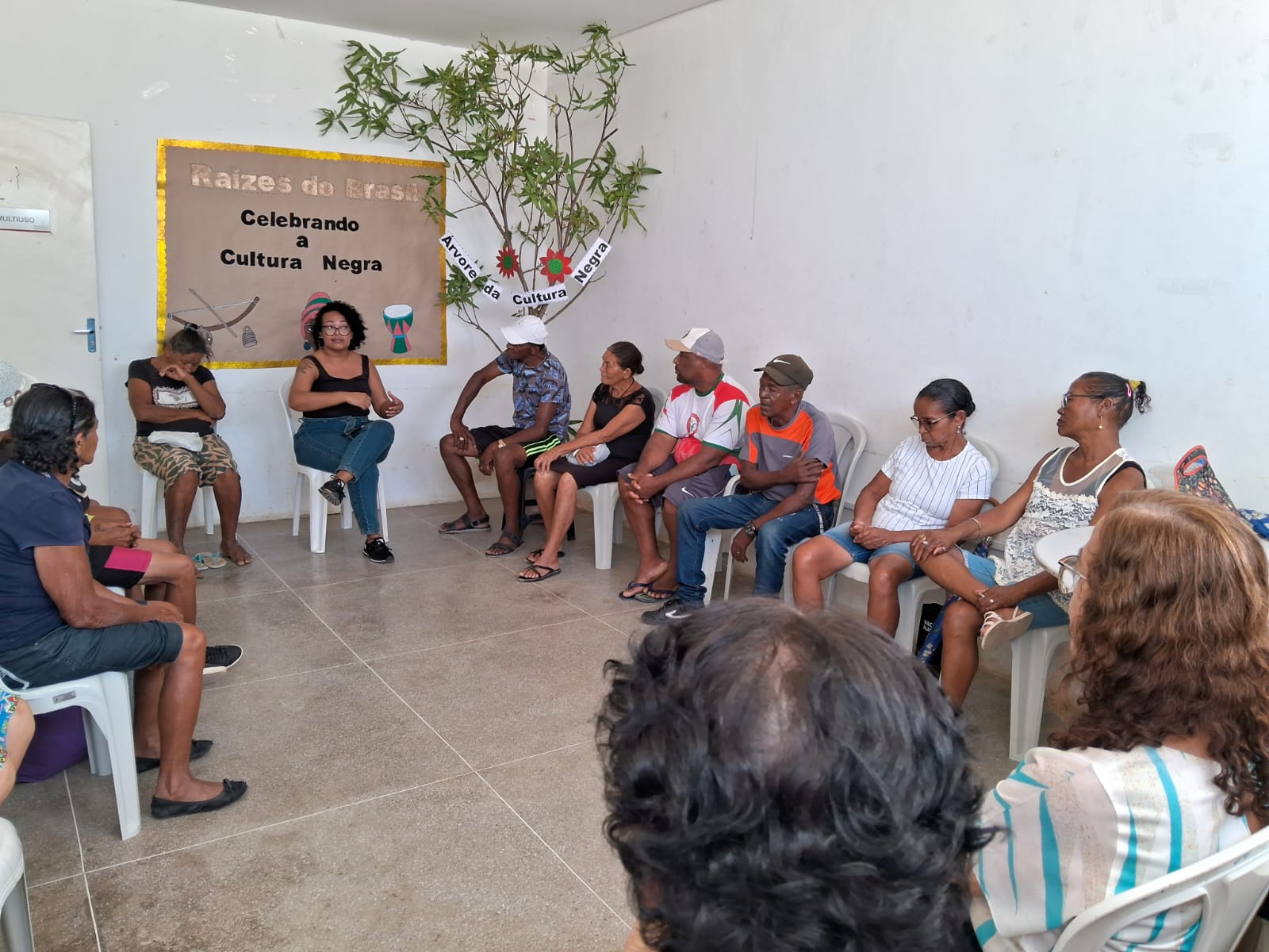 Novembro Negro: Prefeitura de Juazeiro promove momento de reflexão com grupo de idosos do SCFV
