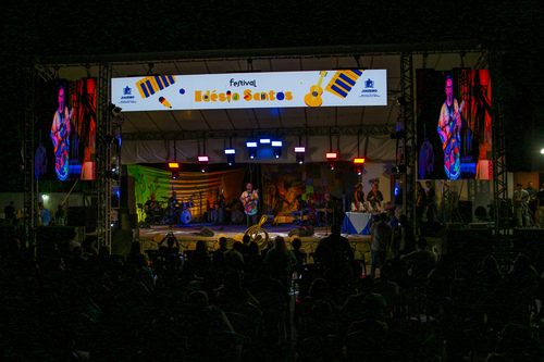 Festival Edésio Santos da Canção emociona público e abre programação com 20 apresentações no Centro de Cultura João Gilberto