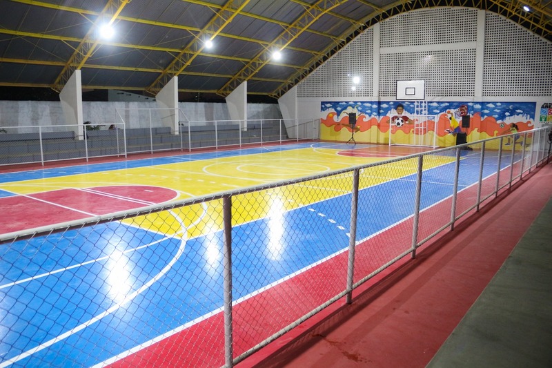 Comunidade do Piranga festeja a requalificação da quadra poliesportiva do bairro