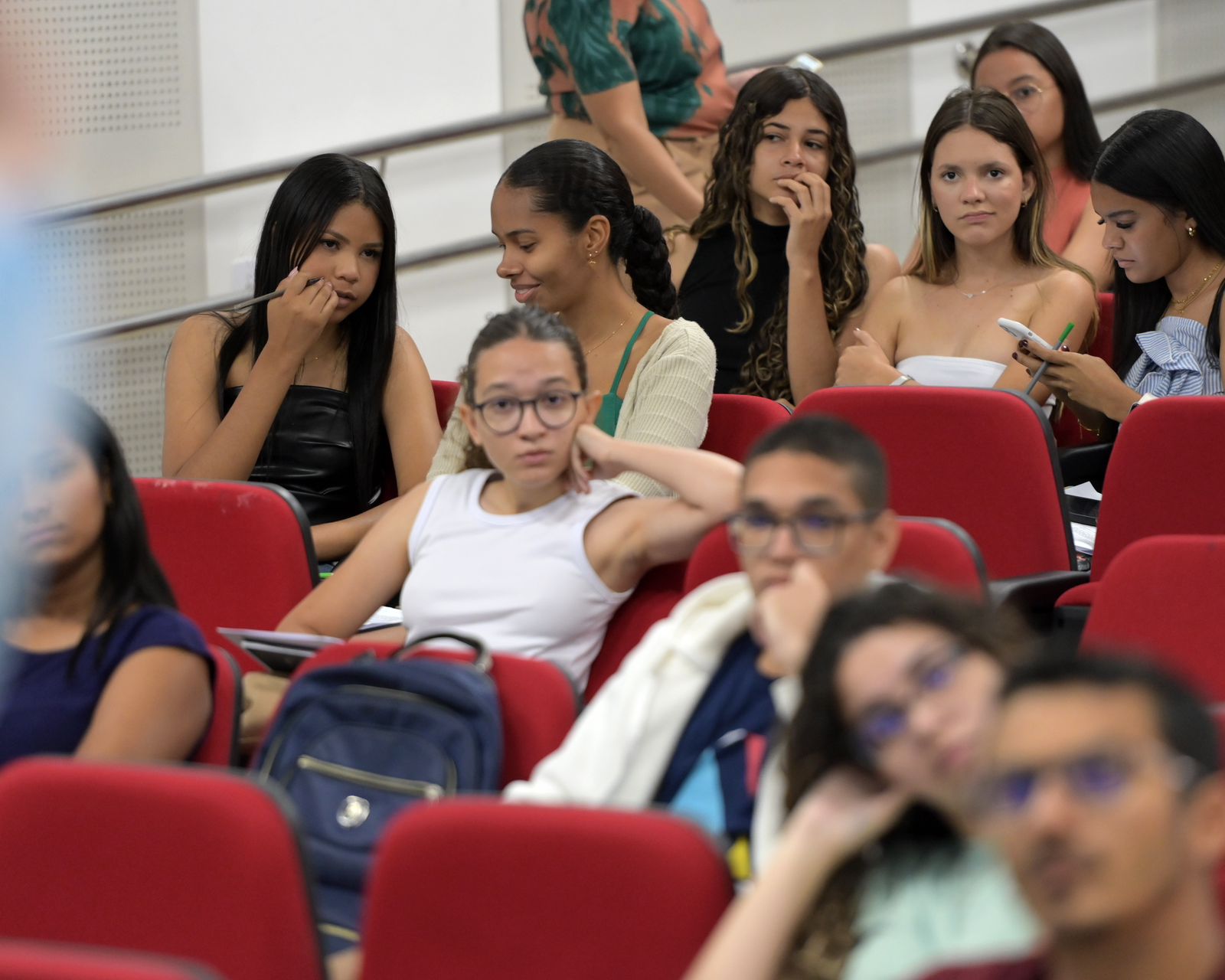 Acesso à universidade: às vésperas do ENEM, aulão do Aprova Juazeiro fortalece aprendizado e confiança dos participantes