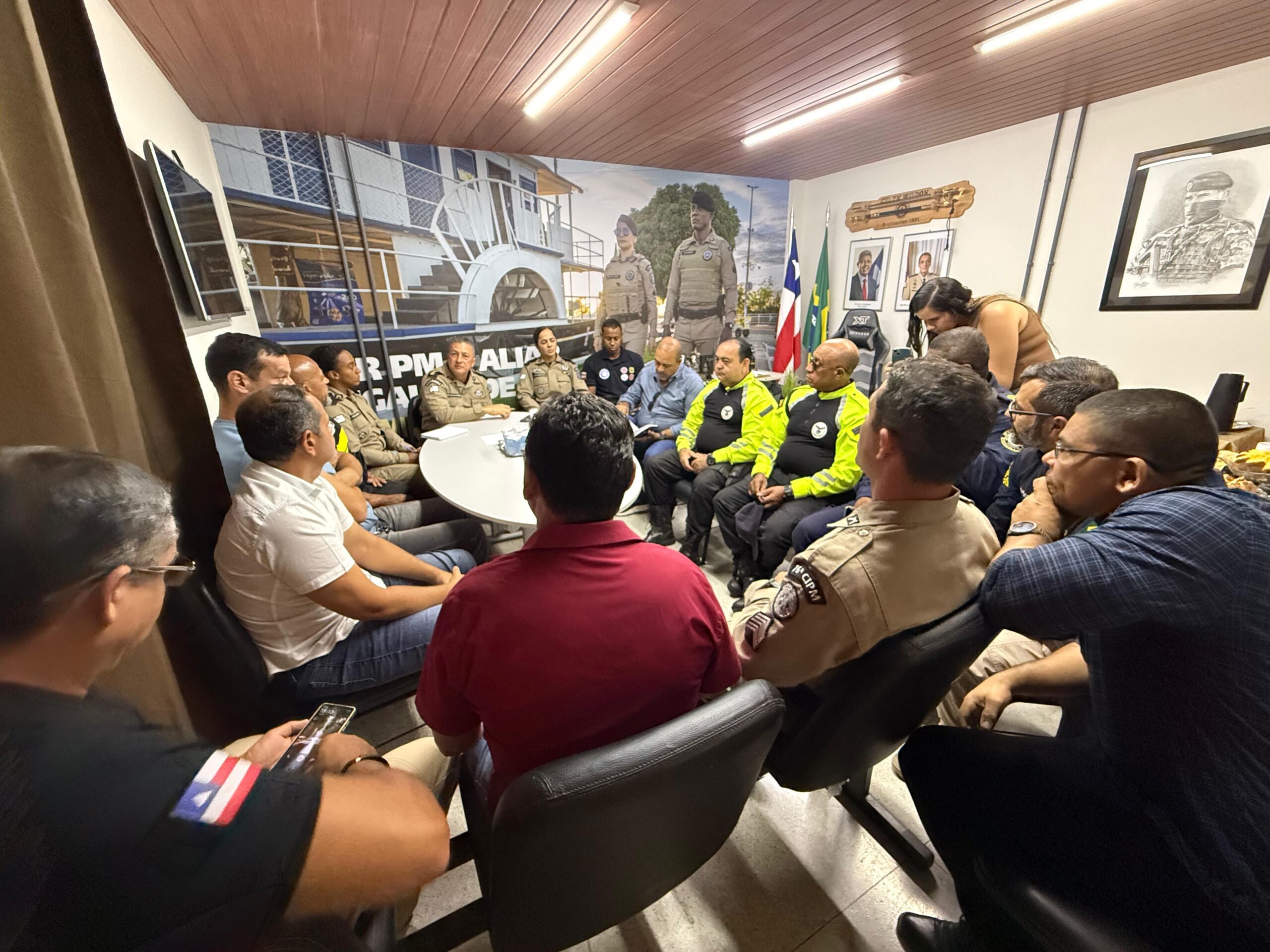 Complexo Viário de Juazeiro: Prefeitura realiza reunião de alinhamento para melhorar ordenamento e fluidez no trânsito