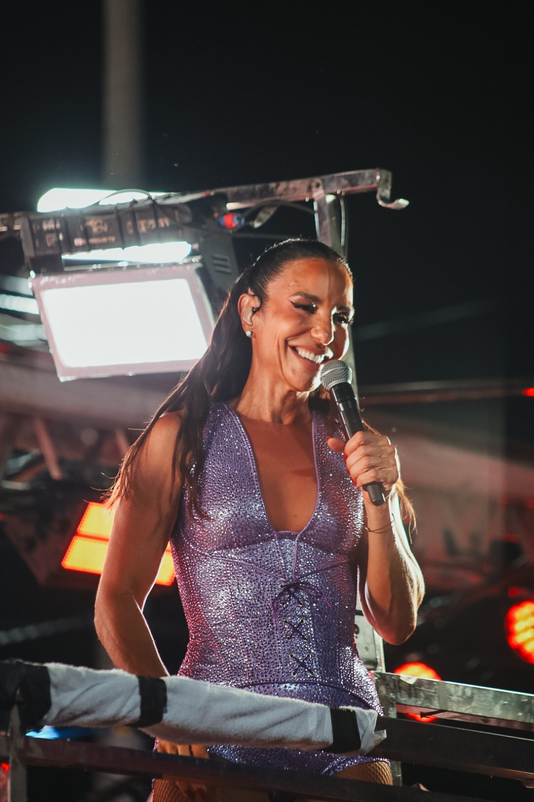 Da Adolfo Viana à Orla I: segunda noite do Carnaval de Juazeiro é marcada por emoção, multidão e grandes shows