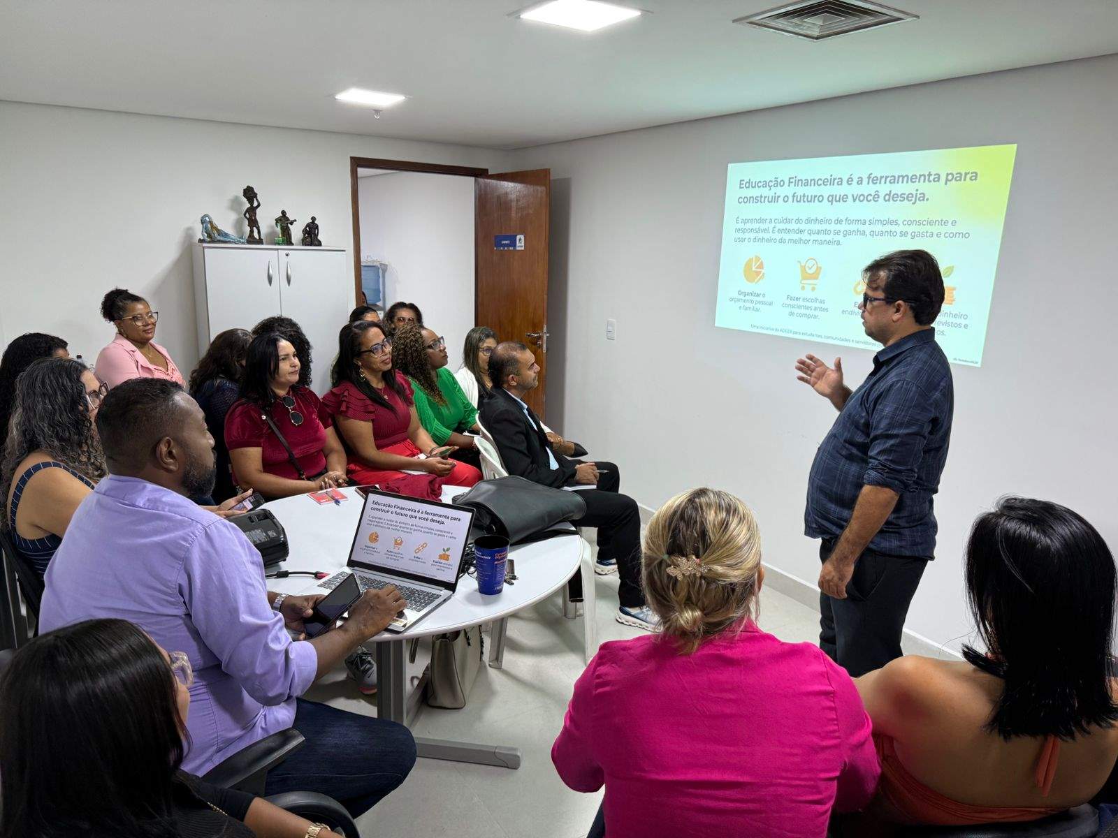 Projeto Juazeiro Empreende destaca a importância da educação financeira para o desenvolvimento econômico do município
