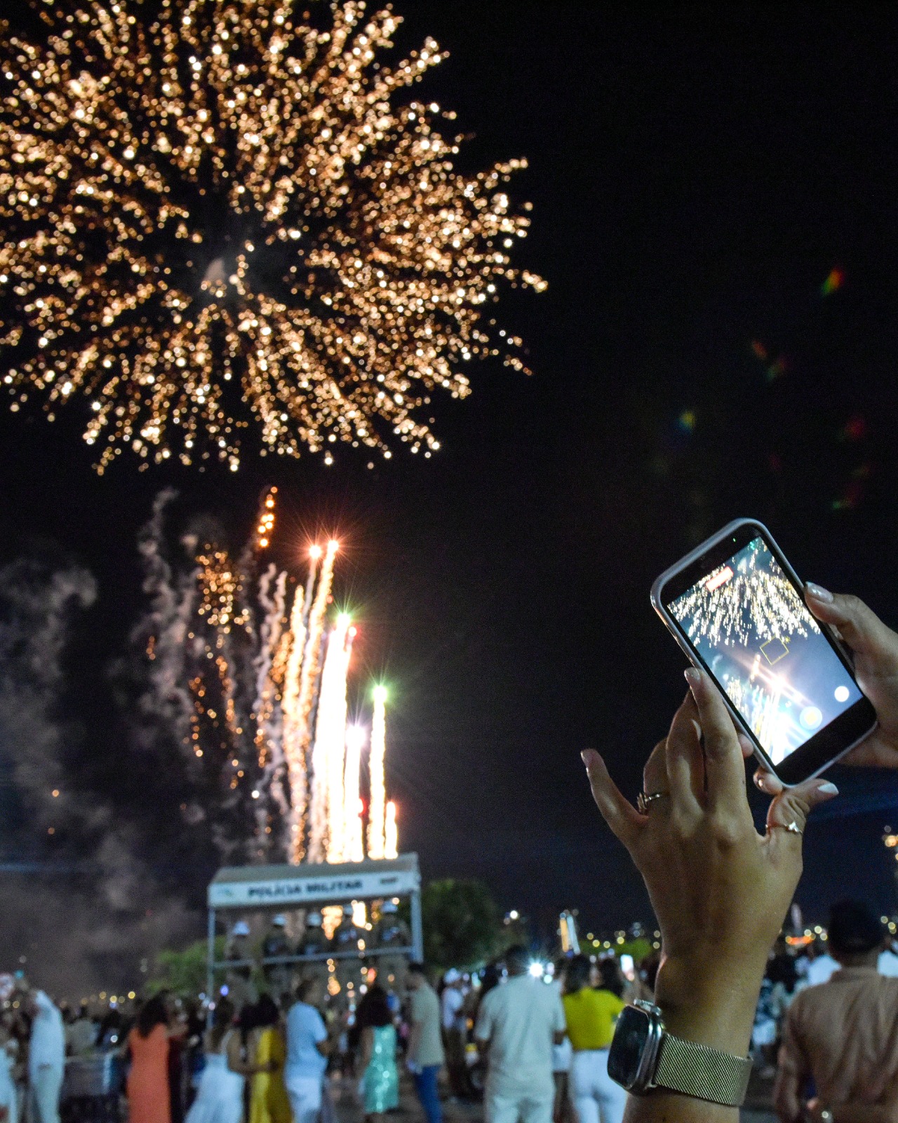 Festa da Virada: Celebra Juazeiro reúne centenas de famílias na Orla II para celebrar a chegada de 2026