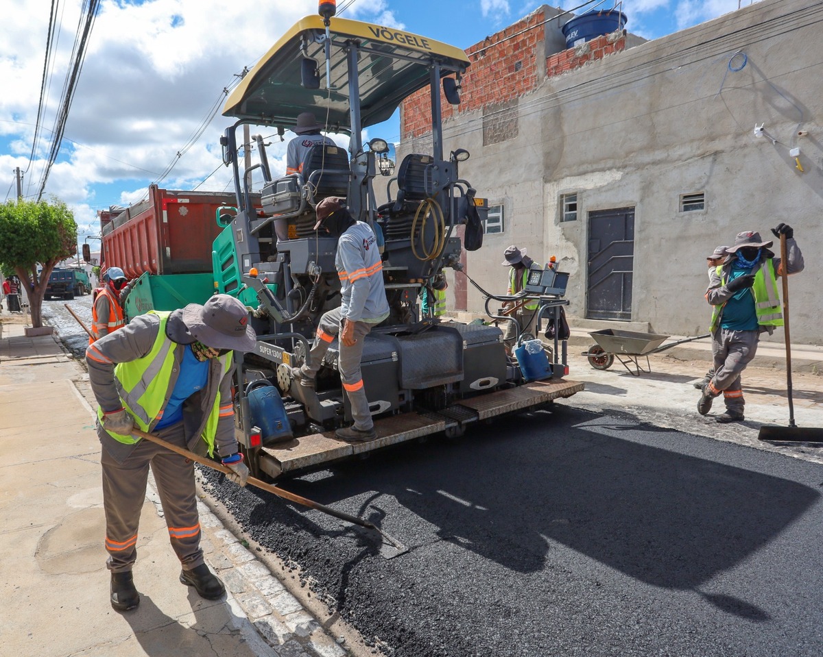 ProJua transforma o Bairro Maria Goretti: Rua Argentina ganha pavimentação e impulsiona mobilidade em Juazeiro