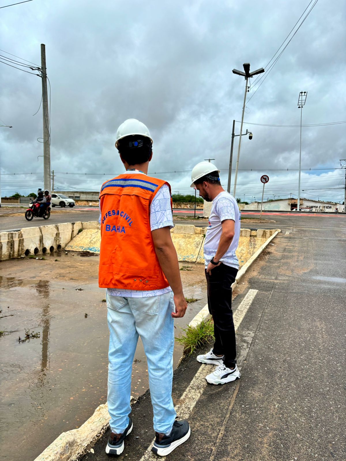 Prefeitura está com equipes mobilizadas, monitora chuvas e acompanha pontos de alagamento para minimizar impactos em Juazeiro