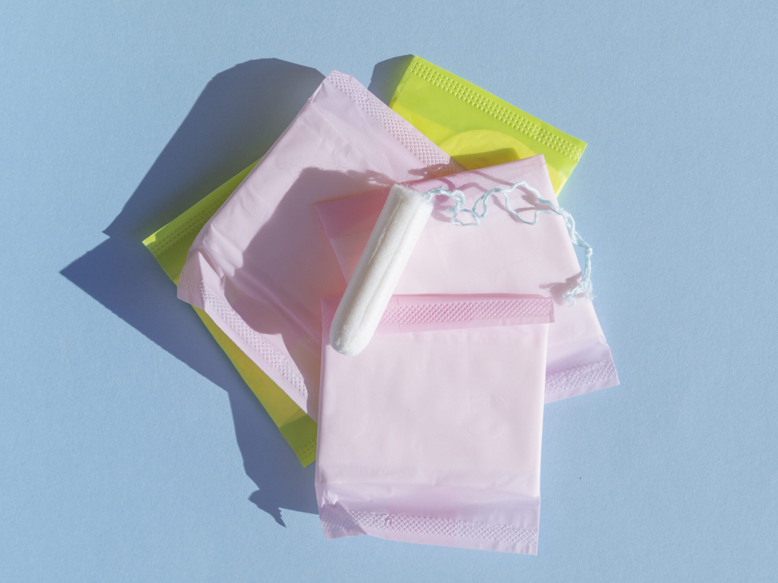 Juazeiro soma mais de mil cadastros no Programa Dignidade Menstrual desde 2025; confira os pontos de distribuição