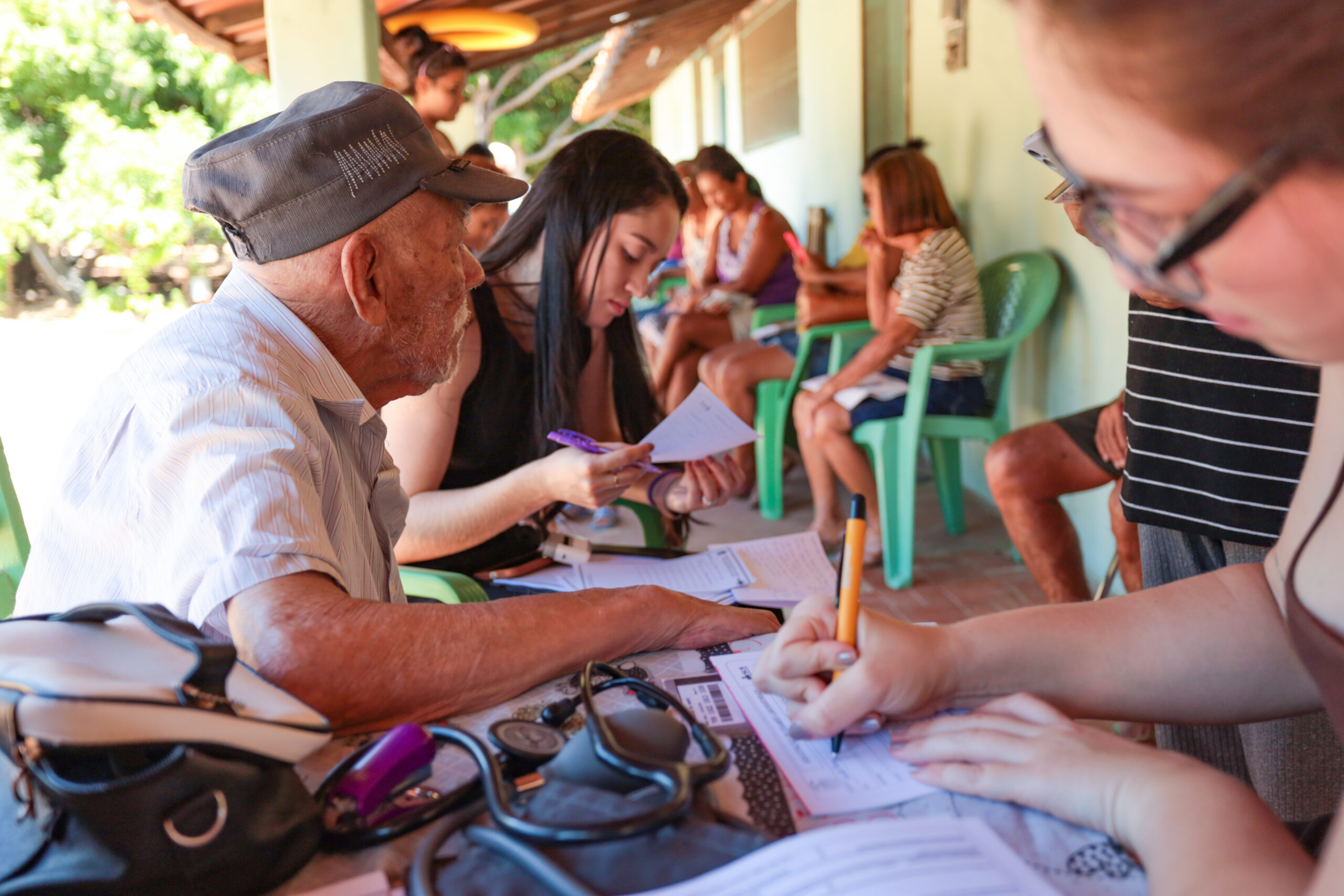 Atendimento itinerante leva serviços de saúde à comunidade da Ilha de Nossa Senhora em Juazeiro