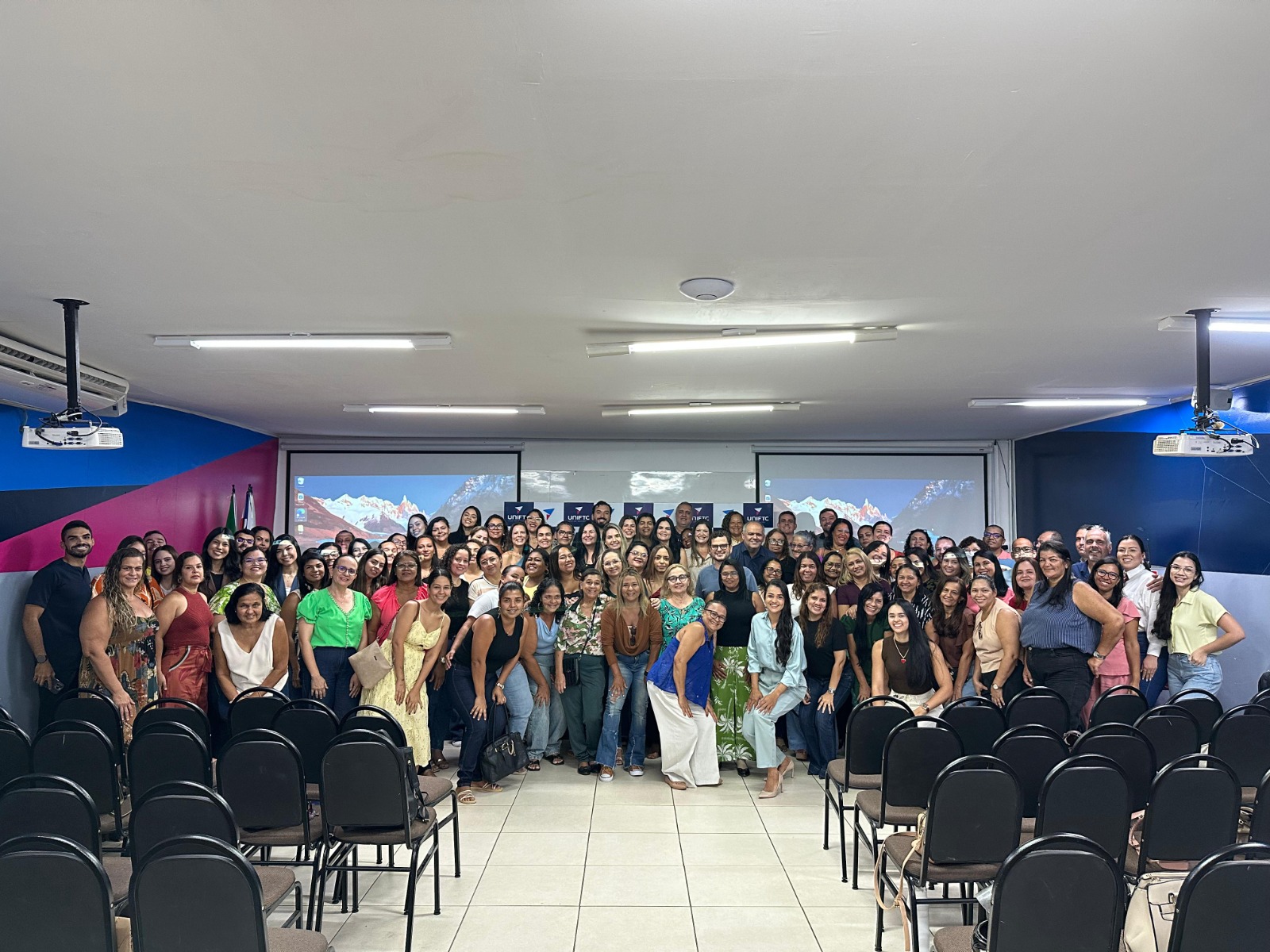 Juazeiro promove capacitação sobre lúpus e doenças autoimunes para profissionais de Saúde Bucal da rede municipal