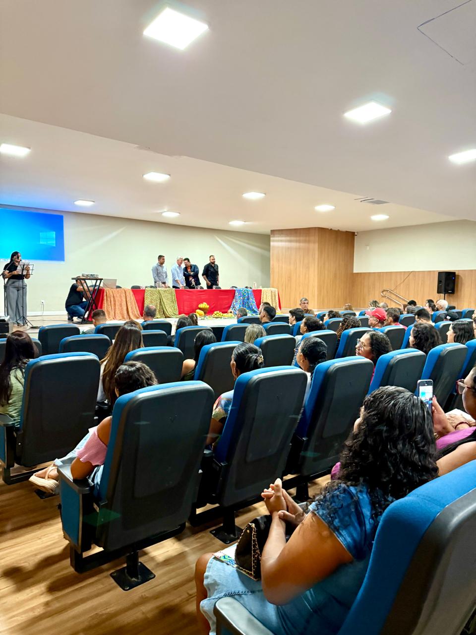 Prefeitura de Juazeiro realiza seminário para ampliar diálogo sobre agricultura familiar e merenda escolar