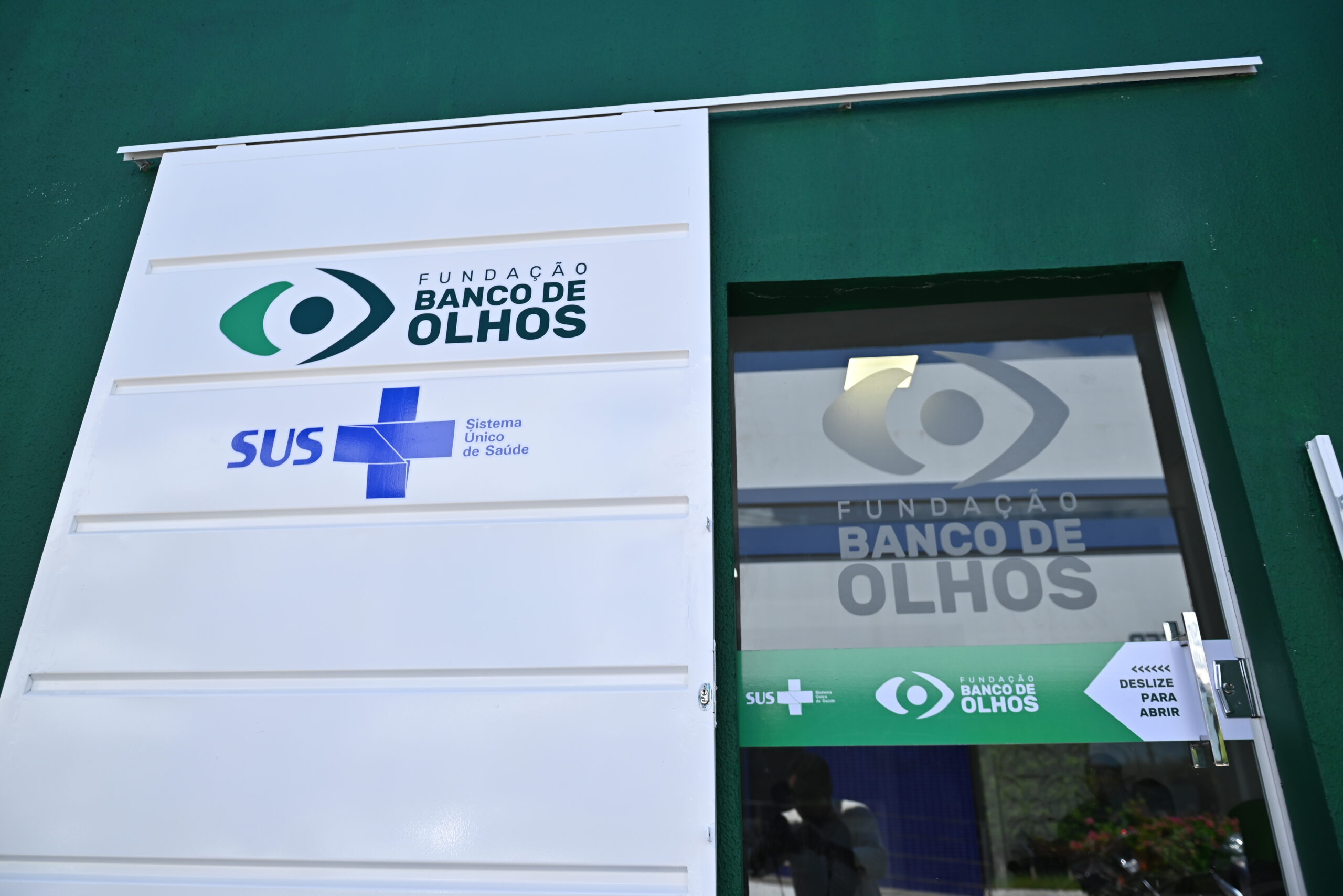 Juazeiro realiza primeiro mutirão de limpeza de lente com tecnologia de última geração pelo SUS