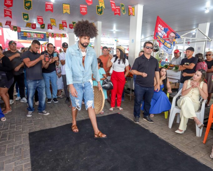Mercado Joca de Souza celebra 55 anos e transforma tradição em Passarela da Moda para valorizar o comércio popular de Juazeiro
