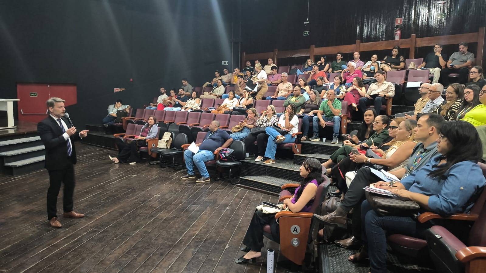 Servidores da Prefeitura de Juazeiro participam de Curso de Gestão e Fiscalização de Contratos