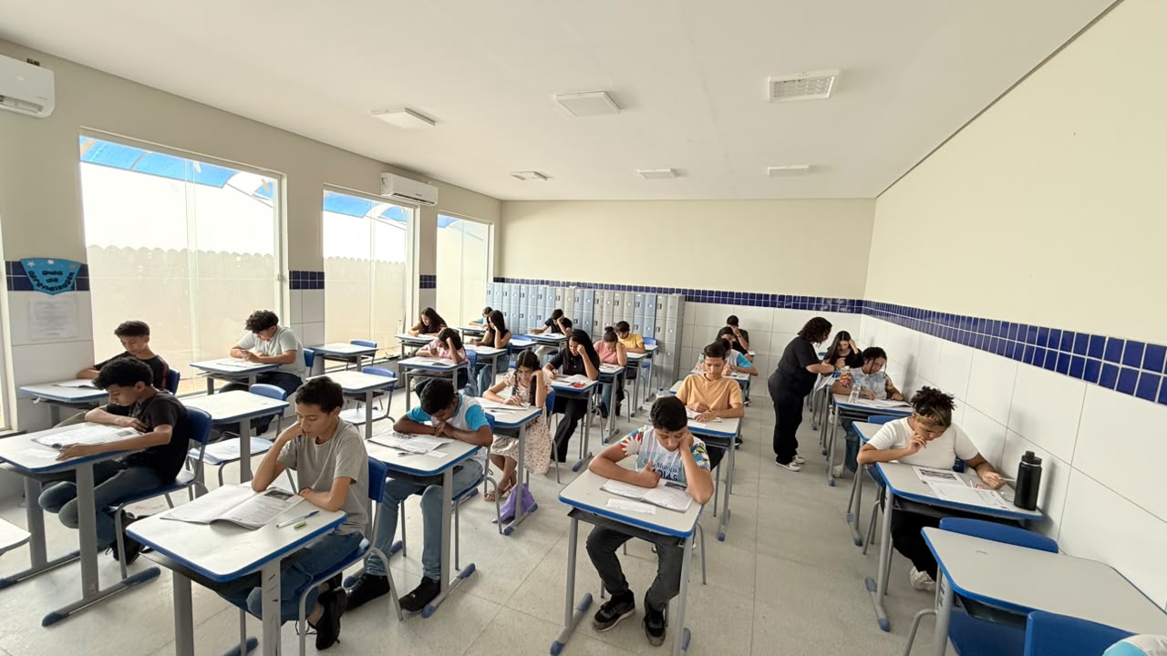 Juazeiro Pelo Mundo: Prova classificatória do intercâmbio cultural foi realizada neste domingo (02); gabarito será divulgado nesta terça (04) 