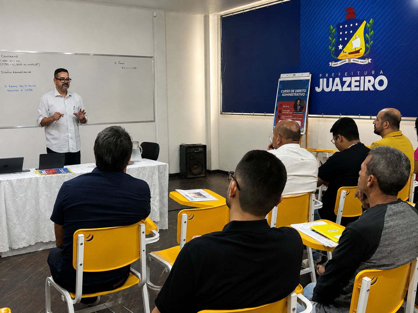 Servidores de Juazeiro participam de capacitação em Direito Administrativo