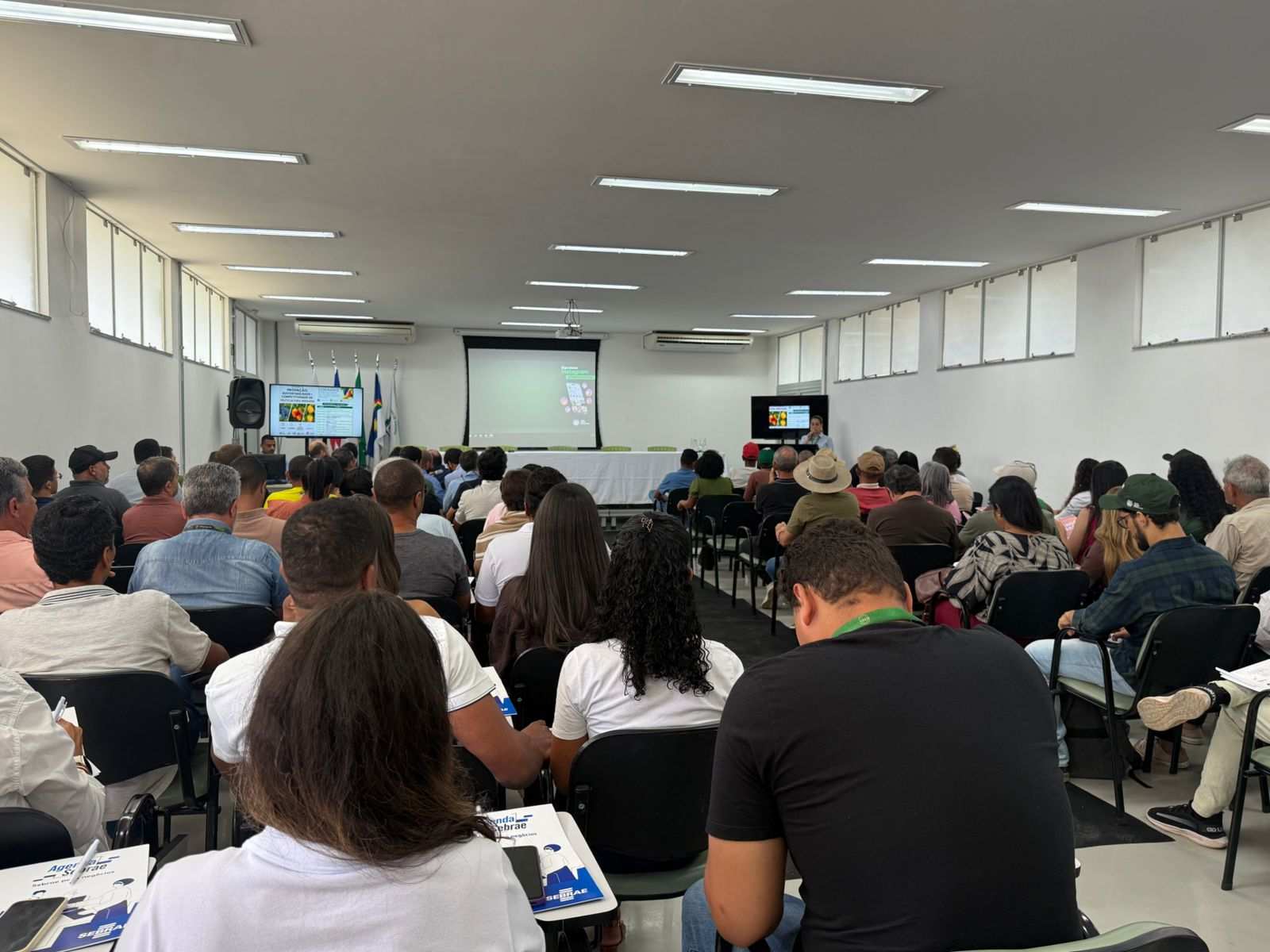 Seminário de Caprinovinocultura: Juazeiro discute os caminhos do setor na Bahia, estado que abriga o maior rebanho de caprinos e ovinos do Brasil