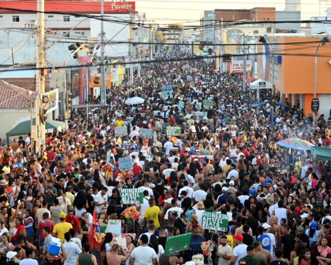 7 de Setembro reúne mais de 100 mil pessoas nas ruas de Juazeiro em grande celebração de cultura e pertencimento